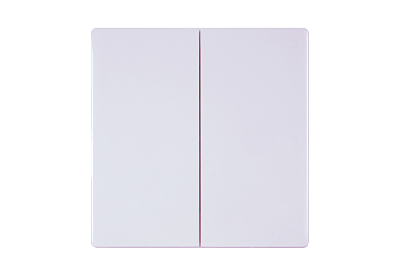 浴室厨房防水开关面板怎么选？联塑建材的产品怎么样？